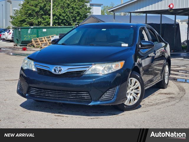 Used 2014 Toyota Camry LE