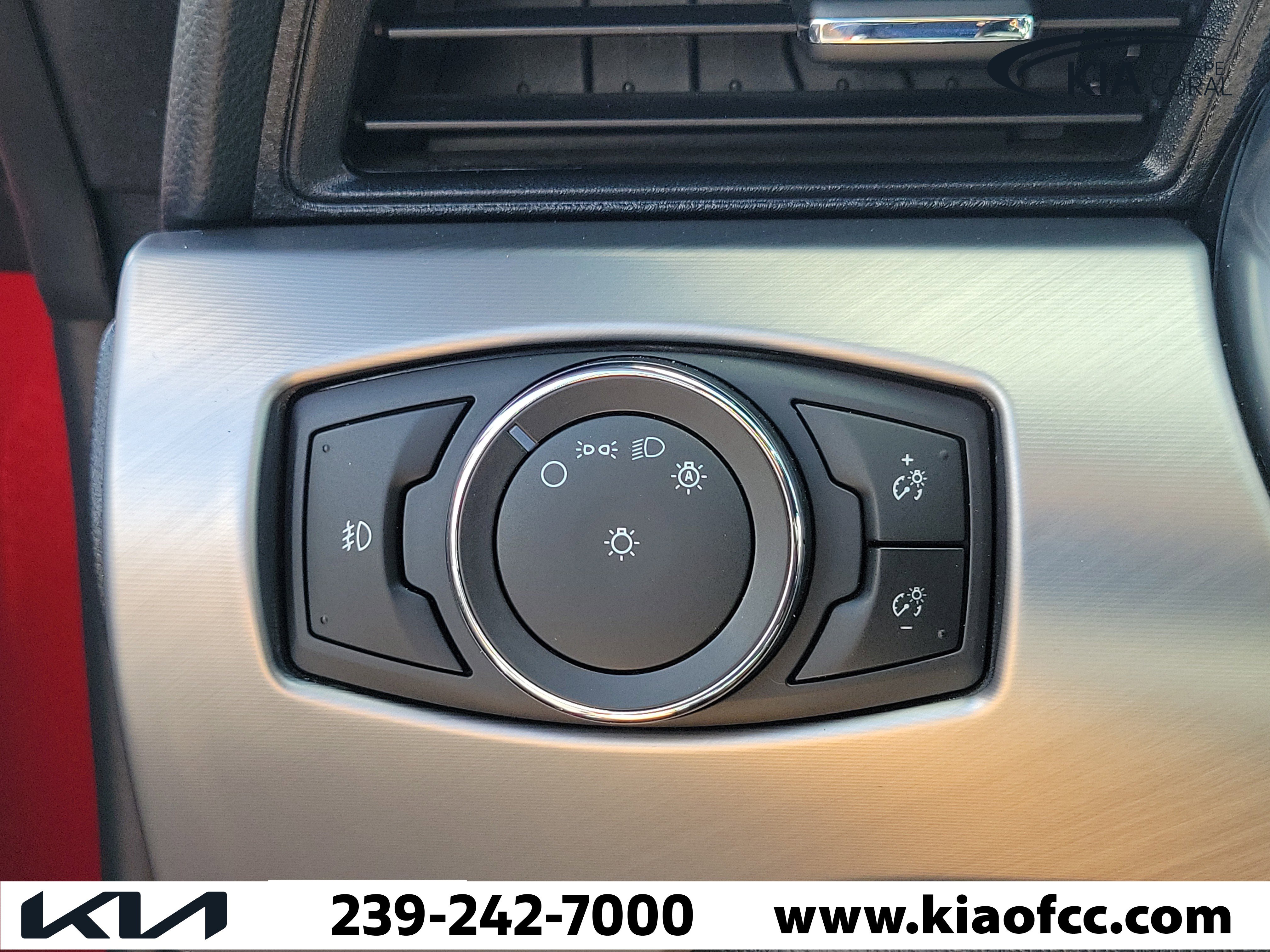 Used 2022 Ford Mustang GT Premium w/ Equipment Group 401A RWD image 19