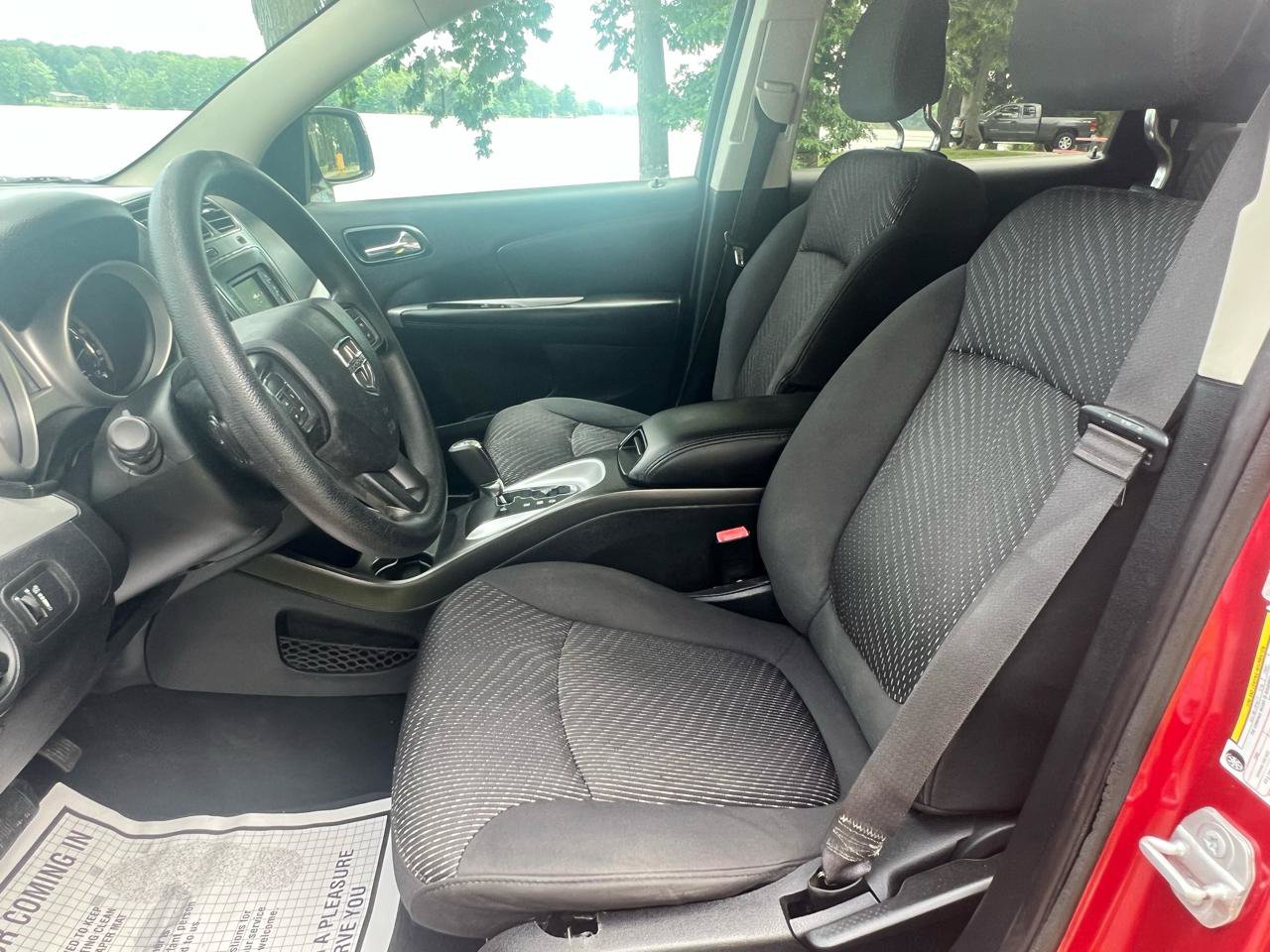 Used 2016 Dodge Journey SXT w/ Comfort/Convenience Group AWD/4WD image 31