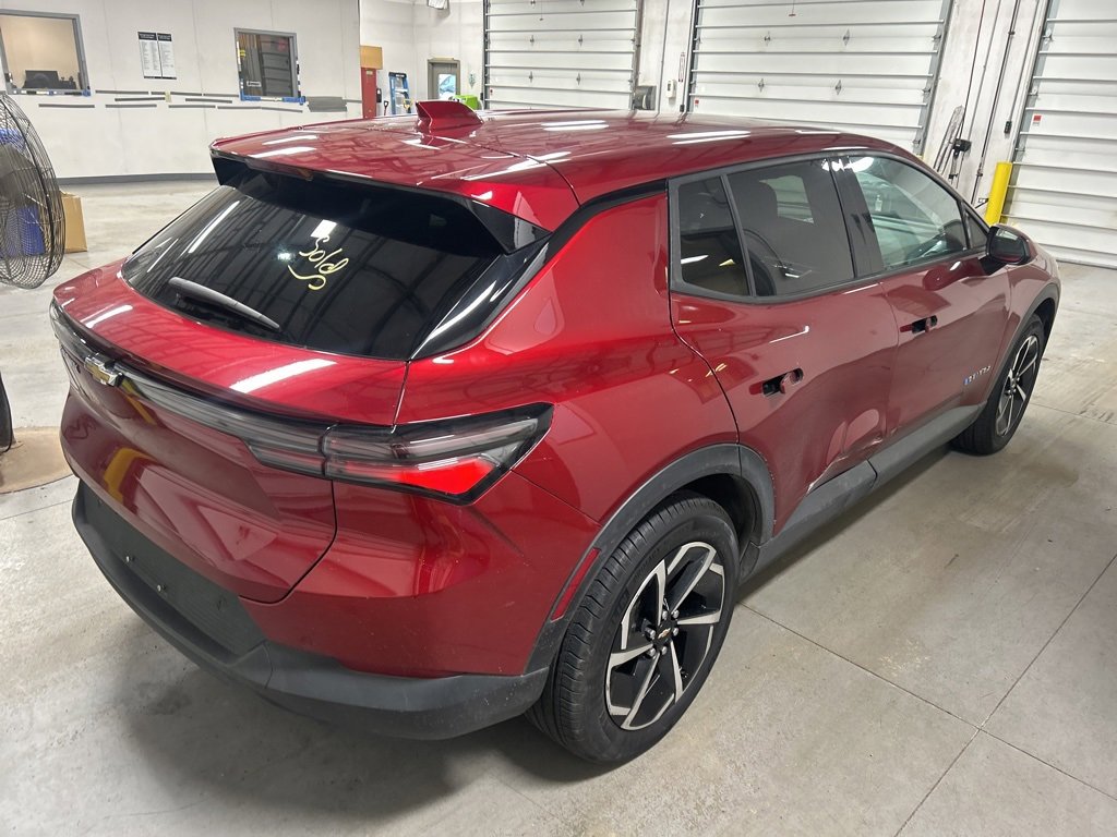 Used 2025 Chevrolet Equinox EV LT image 5