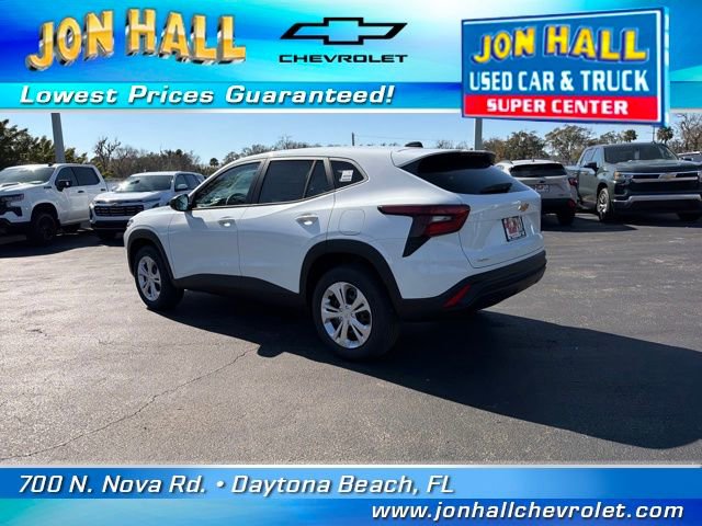 Used 2026 Chevrolet Trax LS image 8