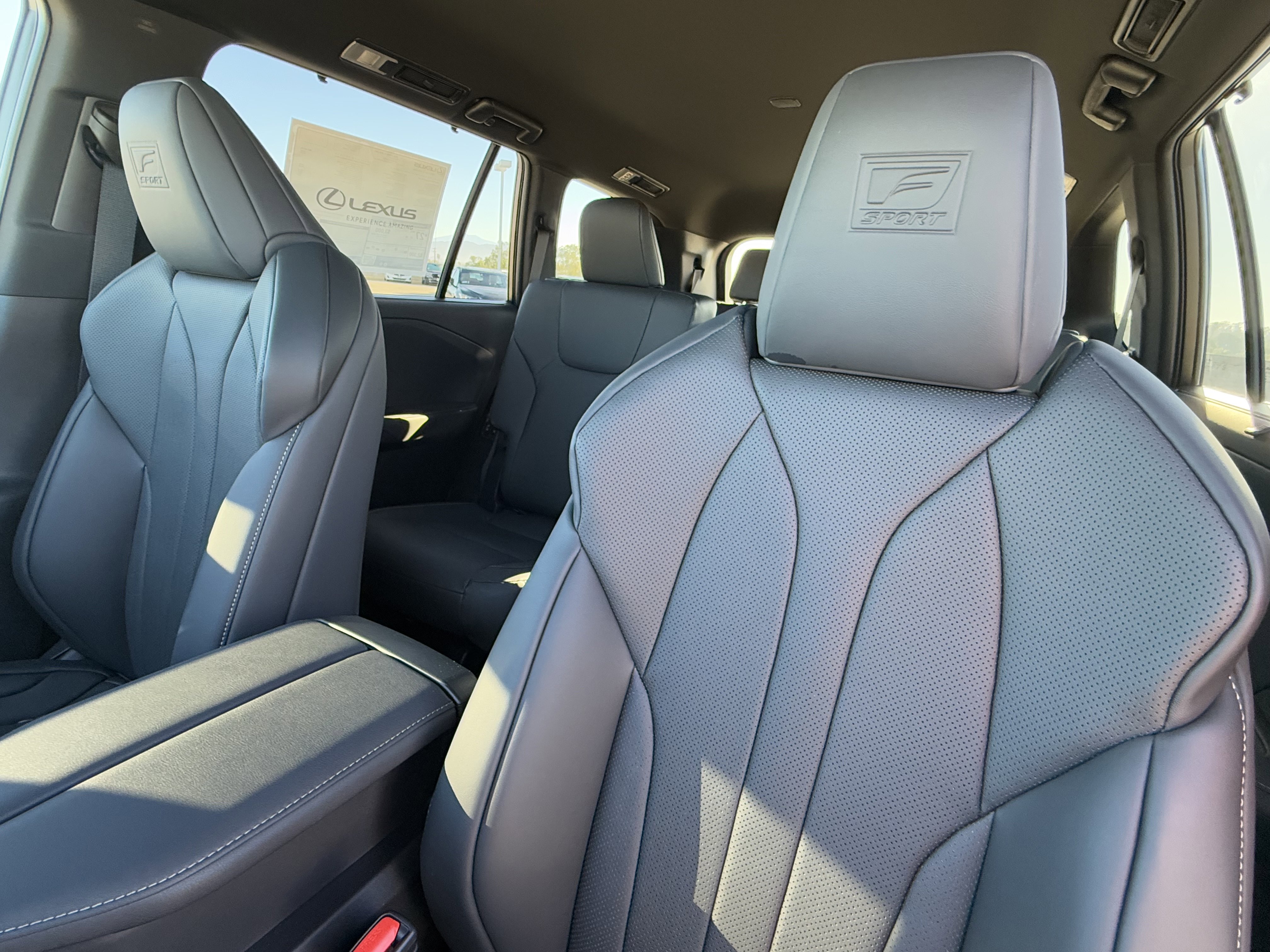 New 2026 Lexus TX 500h AWD image 18