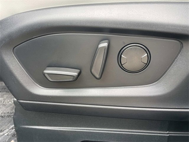 New 2025 Ford Explorer Active w/ Active Comfort Package image 12