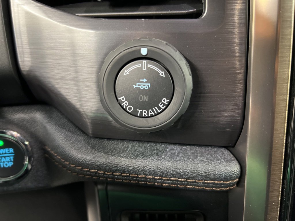 New 2025 Ford F150 Lightning Lariat image 18