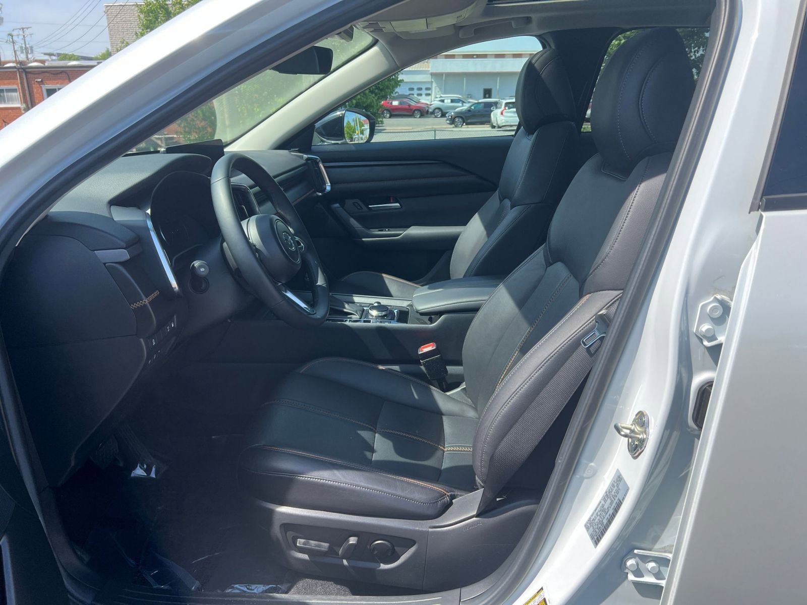 Used 2025 MAZDA CX-50 2.5 Hybrid w/ Premium Plus Pkg AWD/4WD image 38