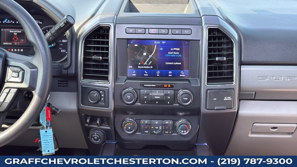 Used 2022 Ford F350 XLT w/ XLT Premium Package AWD/4WD image 18