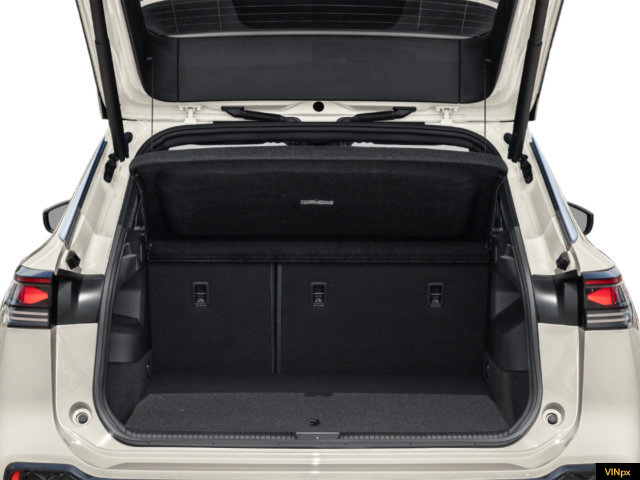 New 2027 Volkswagen Tiguan SEL R-Line AWD/4WD image 10