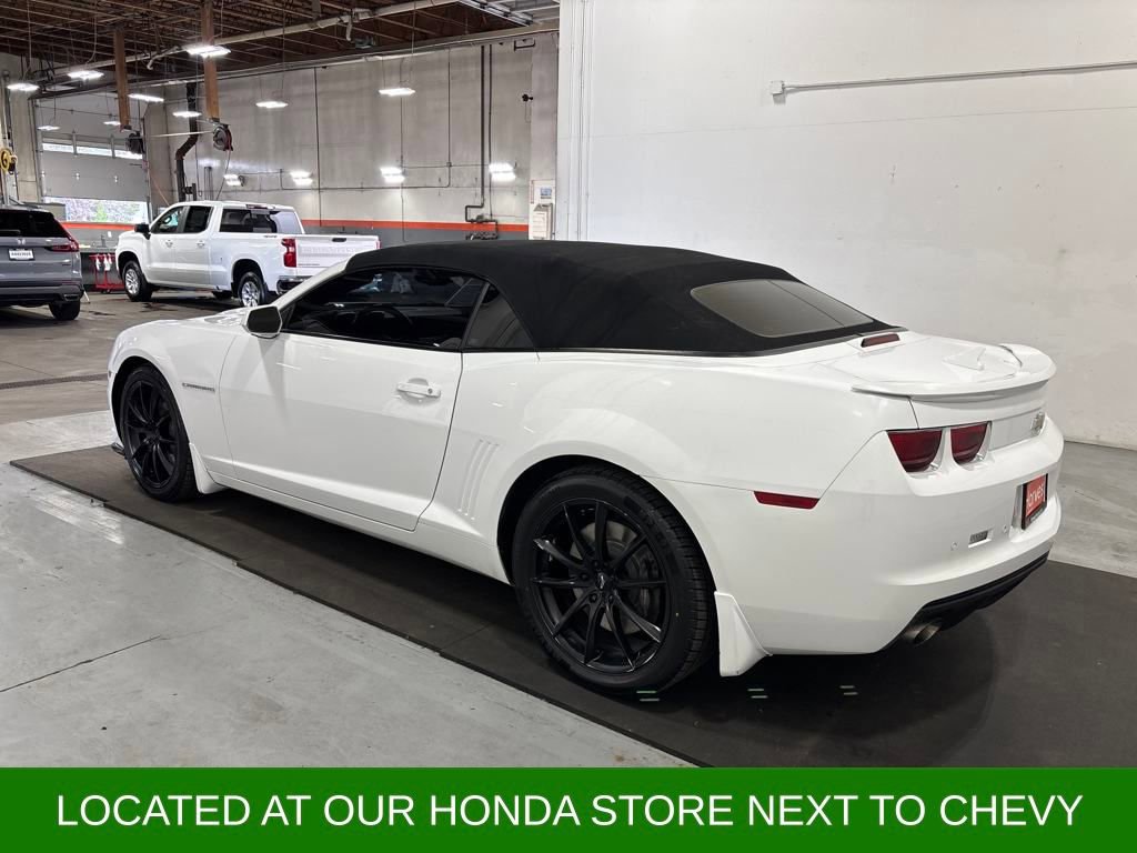 Used 2011 Chevrolet Camaro SS w/ RS Package image 4