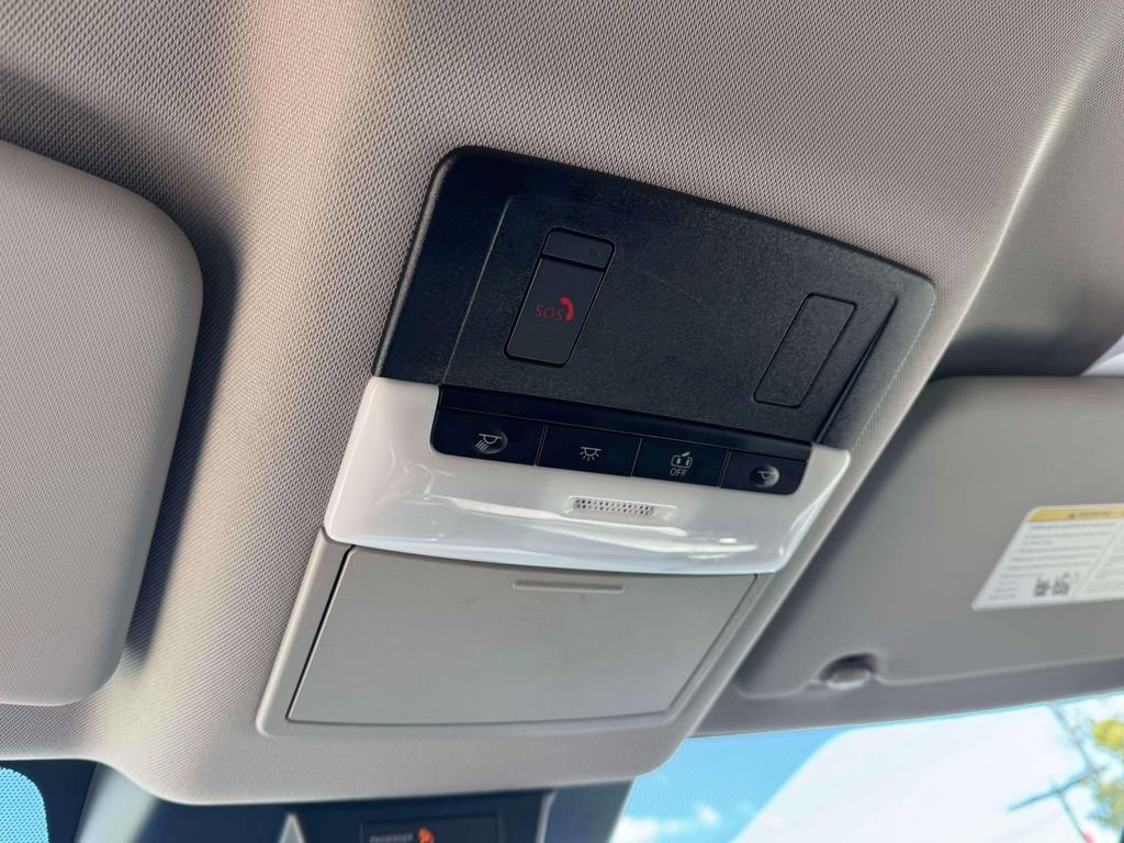 Certified 2024 Nissan Rogue SV image 31