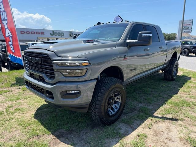 New 2026 RAM 2500 Laramie AWD/4WD image 3