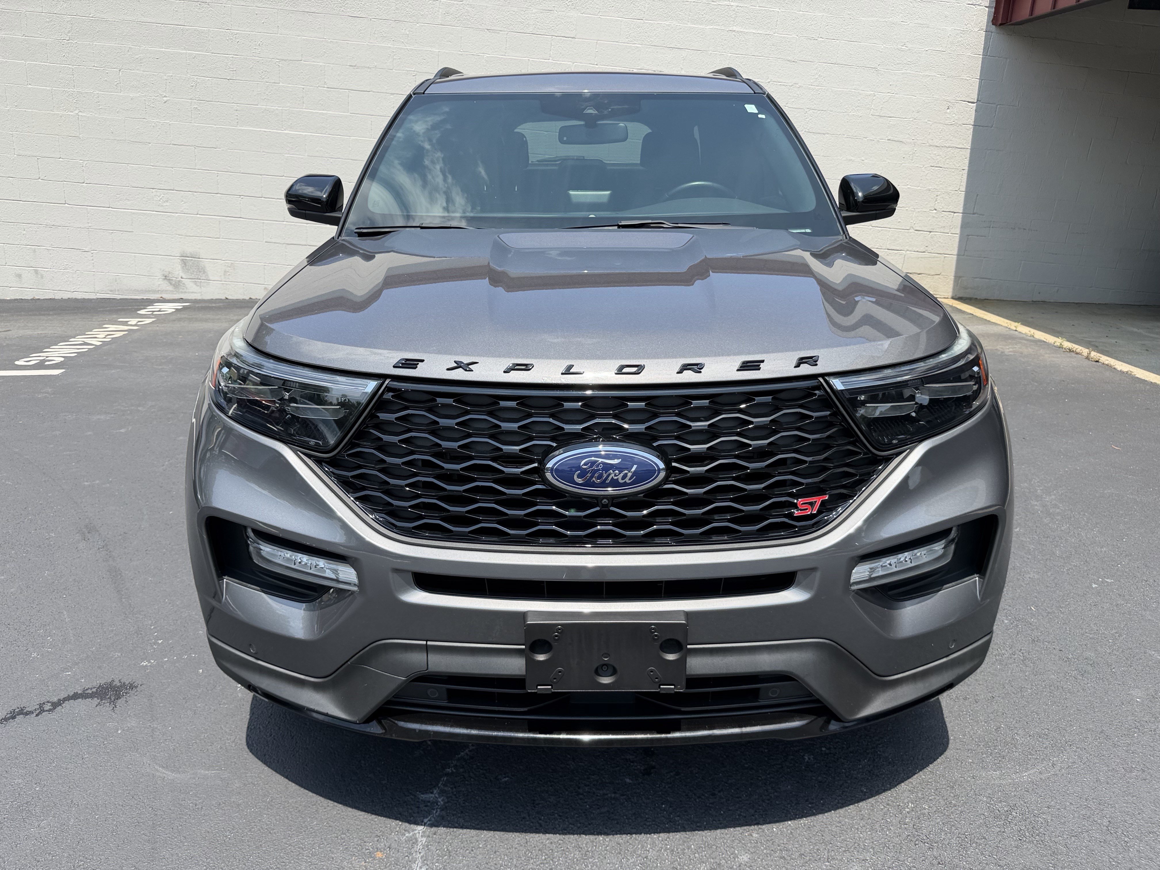 Used 2021 Ford Explorer ST w/ Equipment Group 401A AWD/4WD image 2