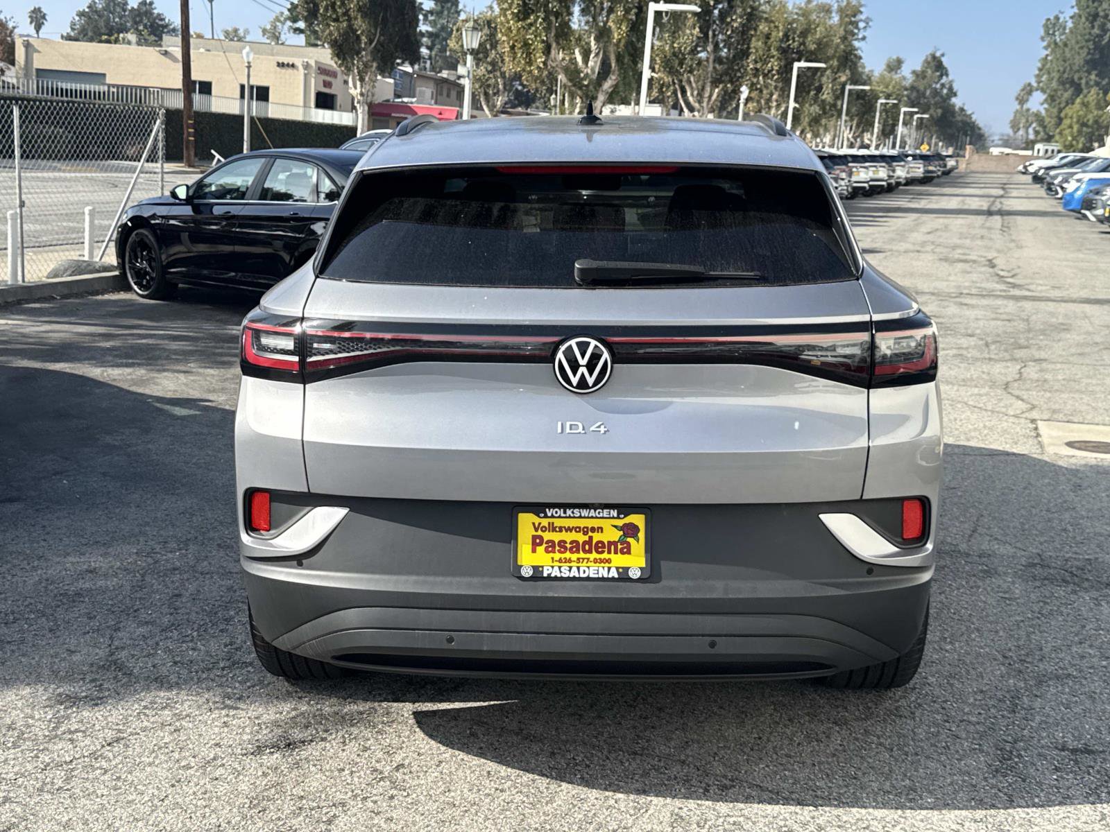 New 2026 Volkswagen ID.4 Pro RWD image 3