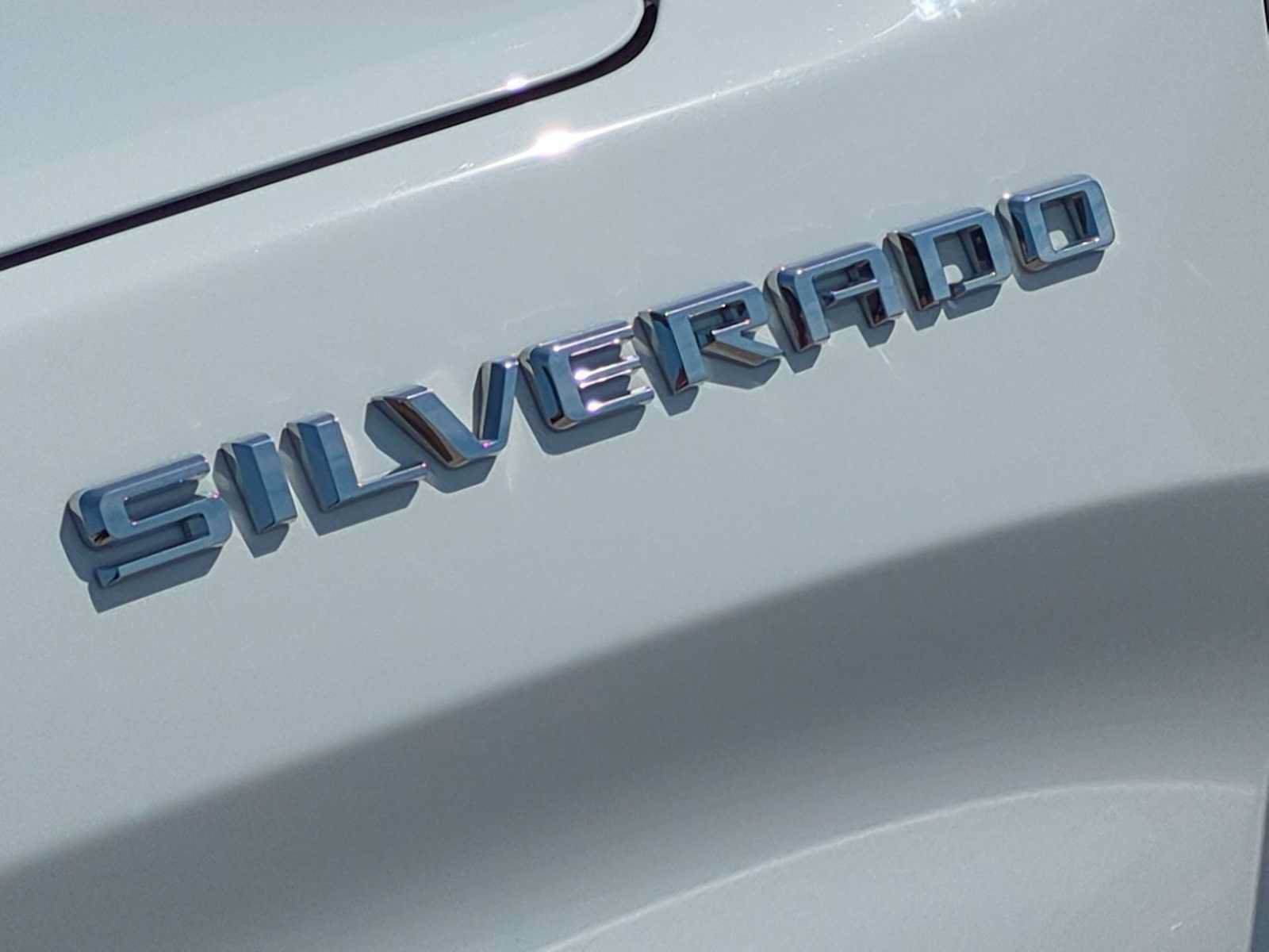 Used 2023 Chevrolet Silverado 1500 LT RWD image 32
