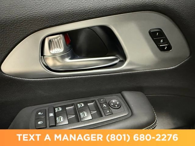 New 2026 Chrysler Pacifica Limited w/ S Appearance Package FWD image 13