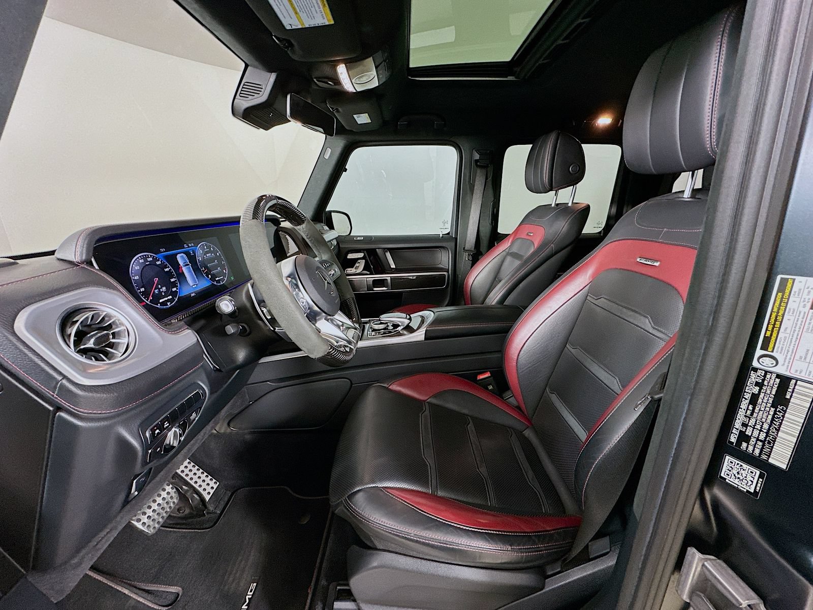 Used 2023 Mercedes-Benz G 63 AMG 4MATIC w/ G Manufaktur Interior Package image 32