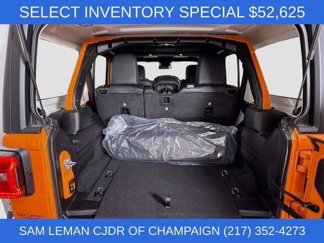 New 2025 Jeep Wrangler Unlimited Rubicon w/ XTREMEE 35" Tire Package image 23