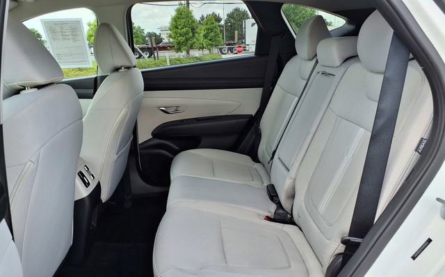 Used 2025 Hyundai Tucson SEL image 18