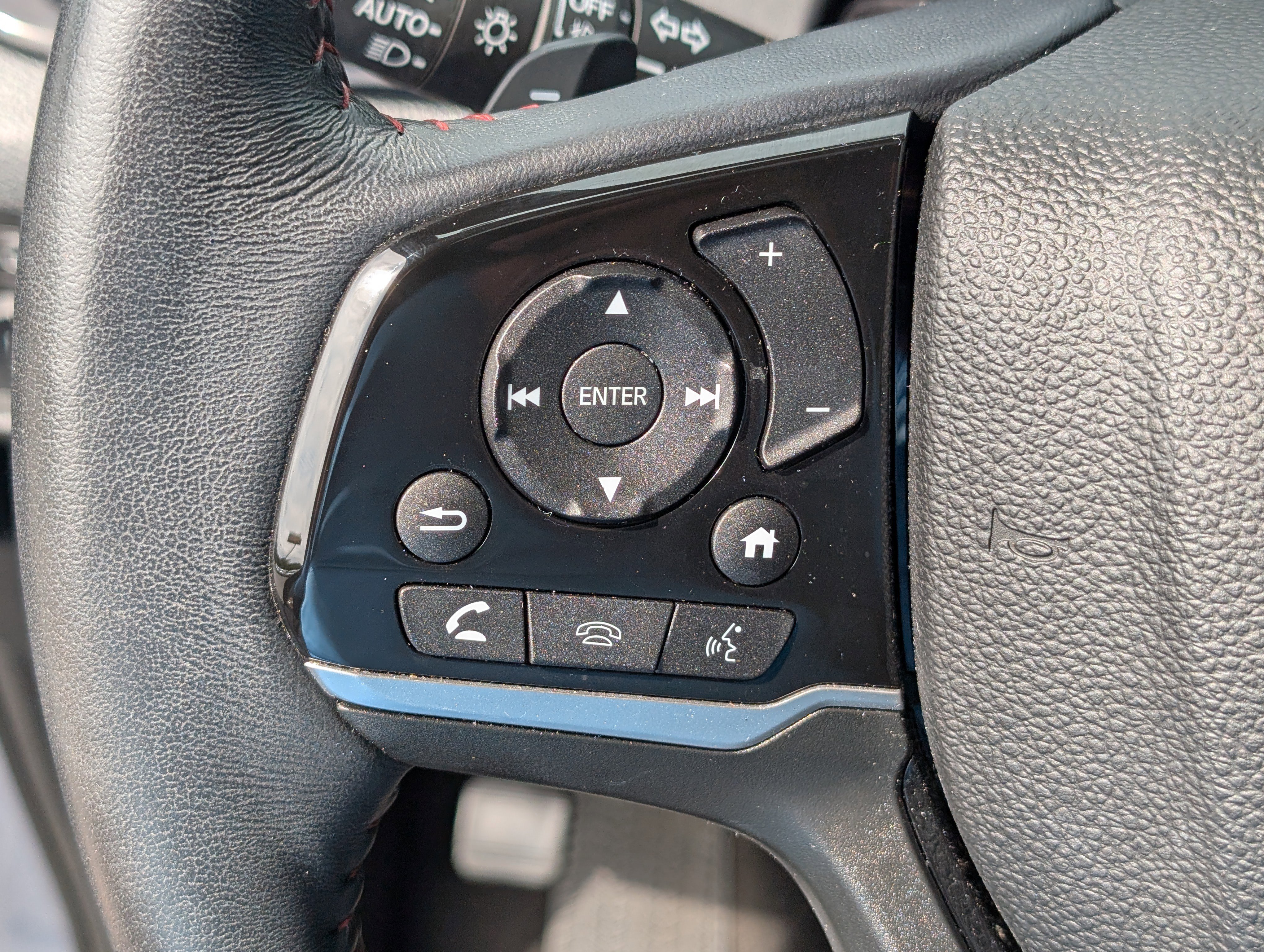 Used 2022 Honda Pilot Black Edition image 41