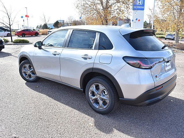 New 2026 Honda HR-V LX image 4