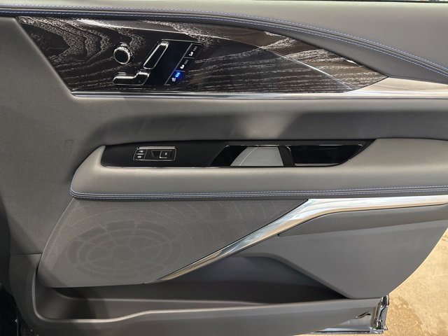 Used 2025 Cadillac Escalade IQ Luxury 1 image 28