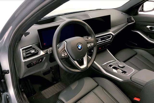 Used 2024 BMW 330i xDrive Sedan w/ Premium Package image 21