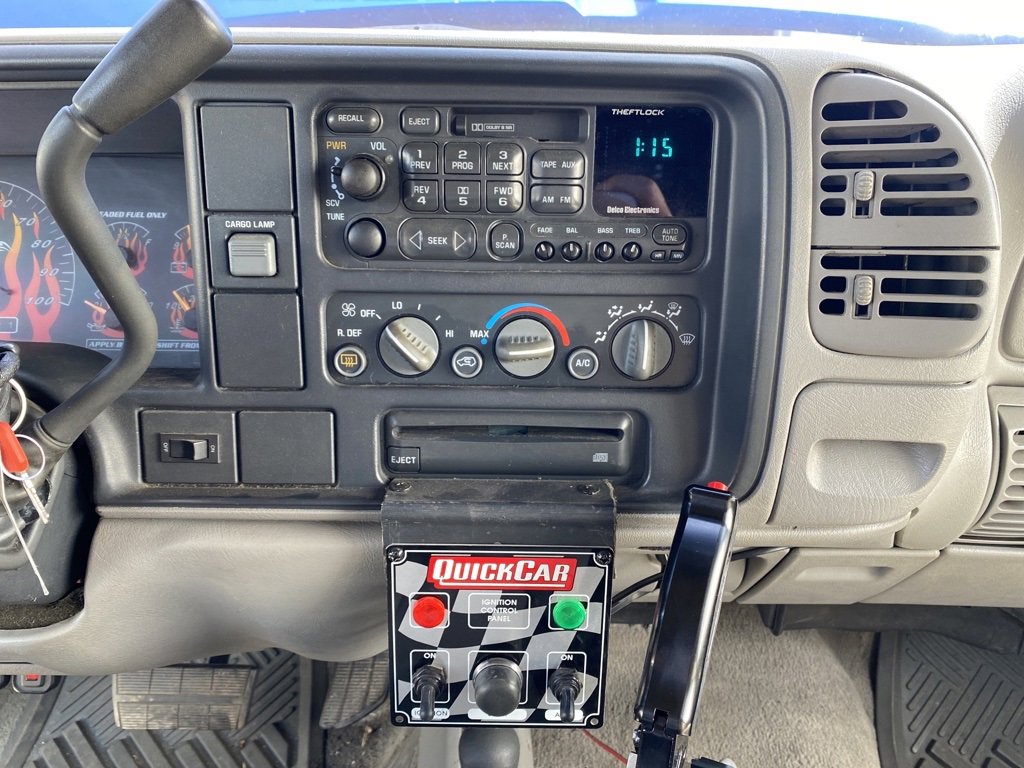 Used 1999 Chevrolet Silverado 3500 4x4 Crew Cab w/ Preferred Equipment Group 3 image 23