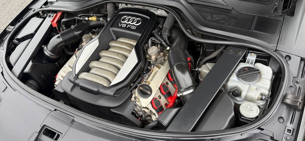 Used 2012 Audi A8 L 4.2 image 31