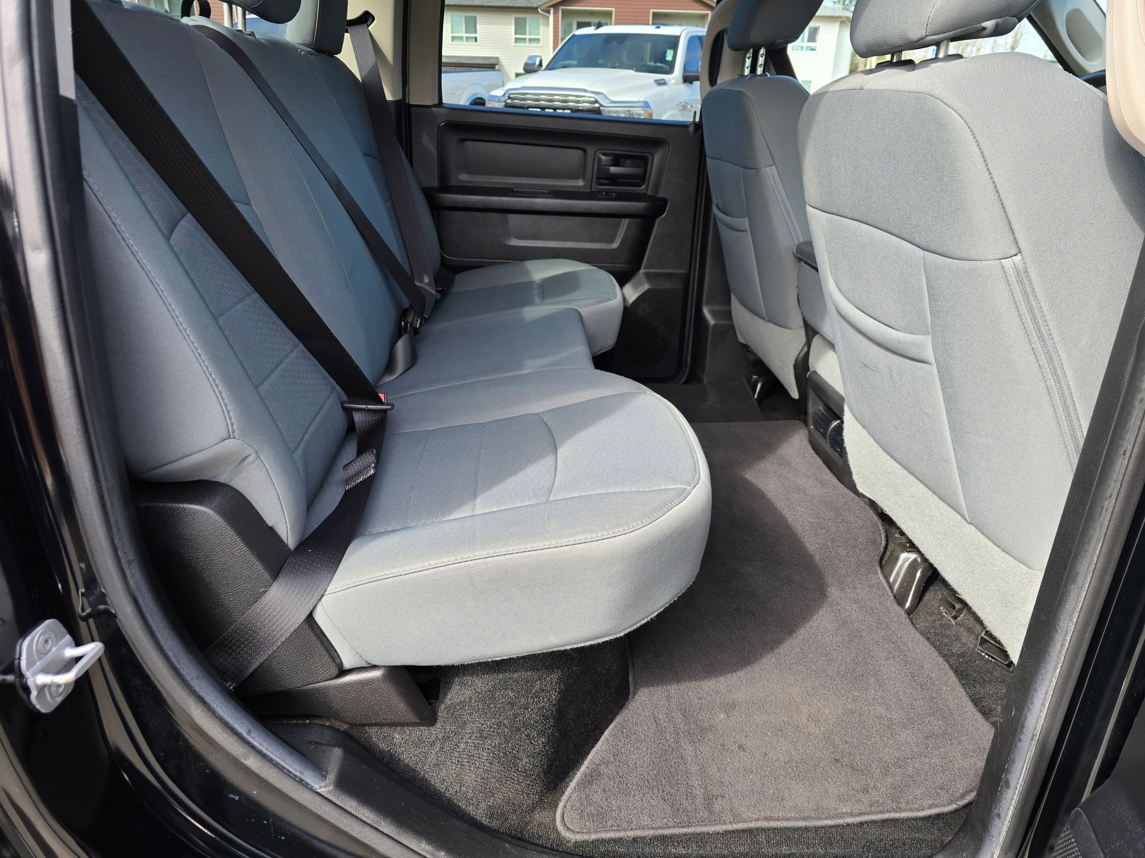 Used 2013 RAM 1500 ST w/ SXT Appearance Group AWD/4WD image 30