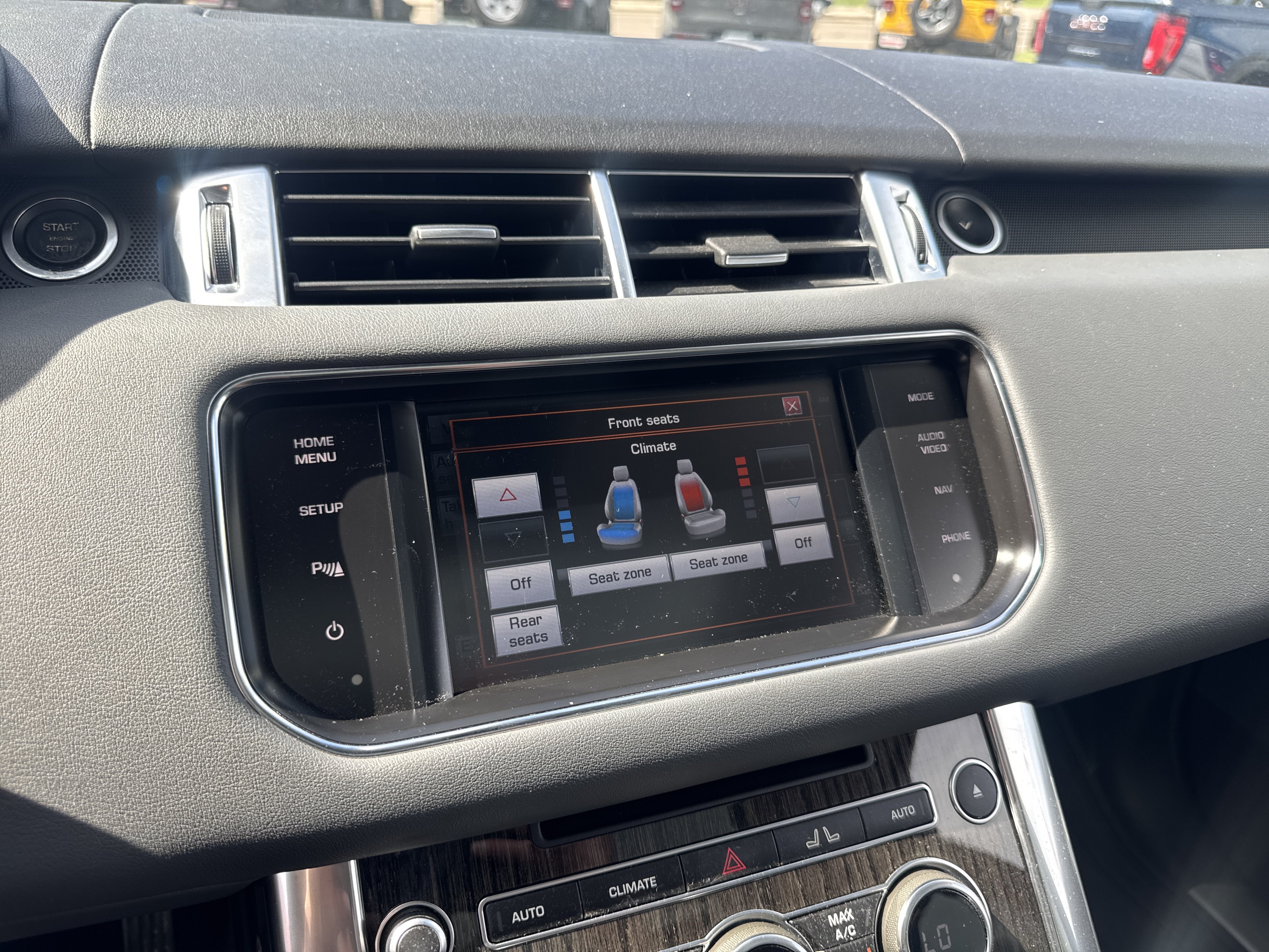Used 2015 Land Rover Range Rover Sport HSE AWD/4WD image 25