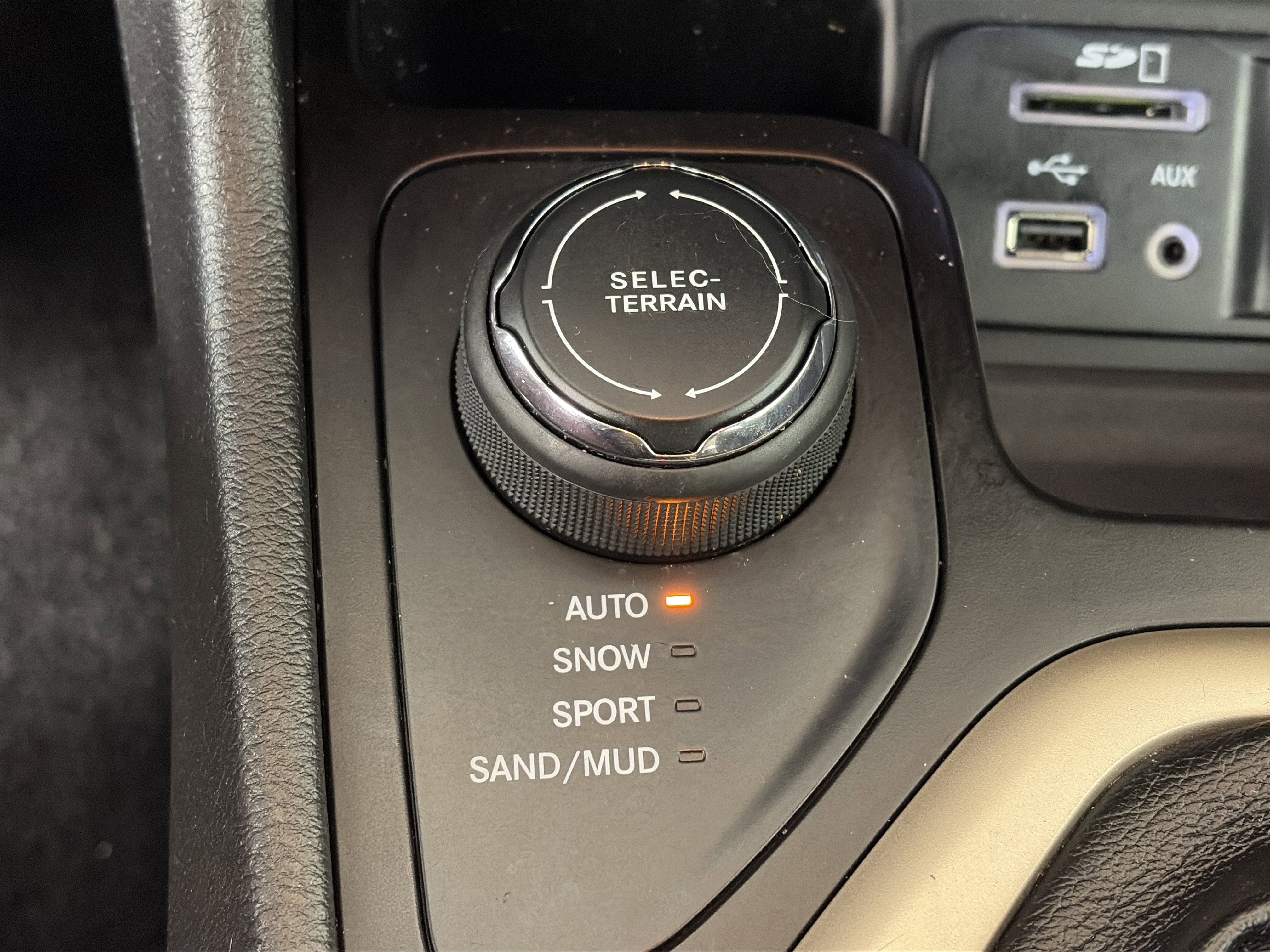 Used 2016 Jeep Cherokee Latitude image 22