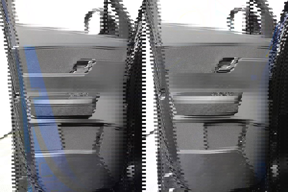 Used 2023 Fisker Ocean Extreme image 6