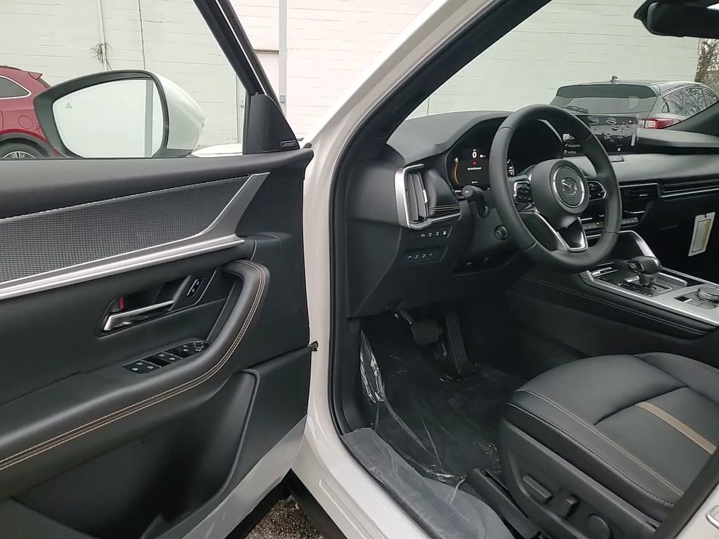 New 2026 MAZDA CX-90 Plug-In Hybrid w/ Premium Plus image 11