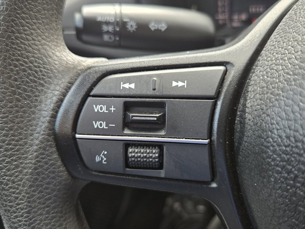 Certified 2025 Honda Accord SE image 25