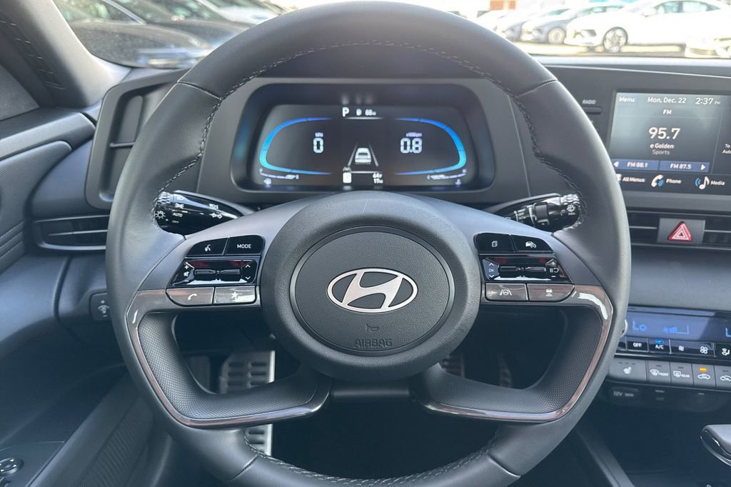 New 2026 Hyundai Elantra SEL Sport Premium FWD image 24