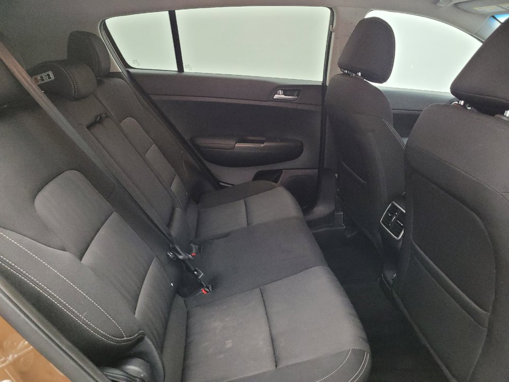 Used 2017 Kia Sportage LX FWD image 19