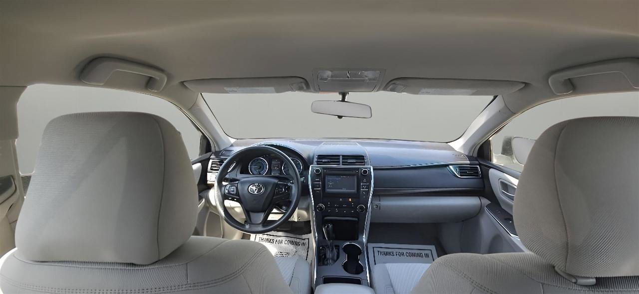 Used 2016 Toyota Camry LE FWD image 14
