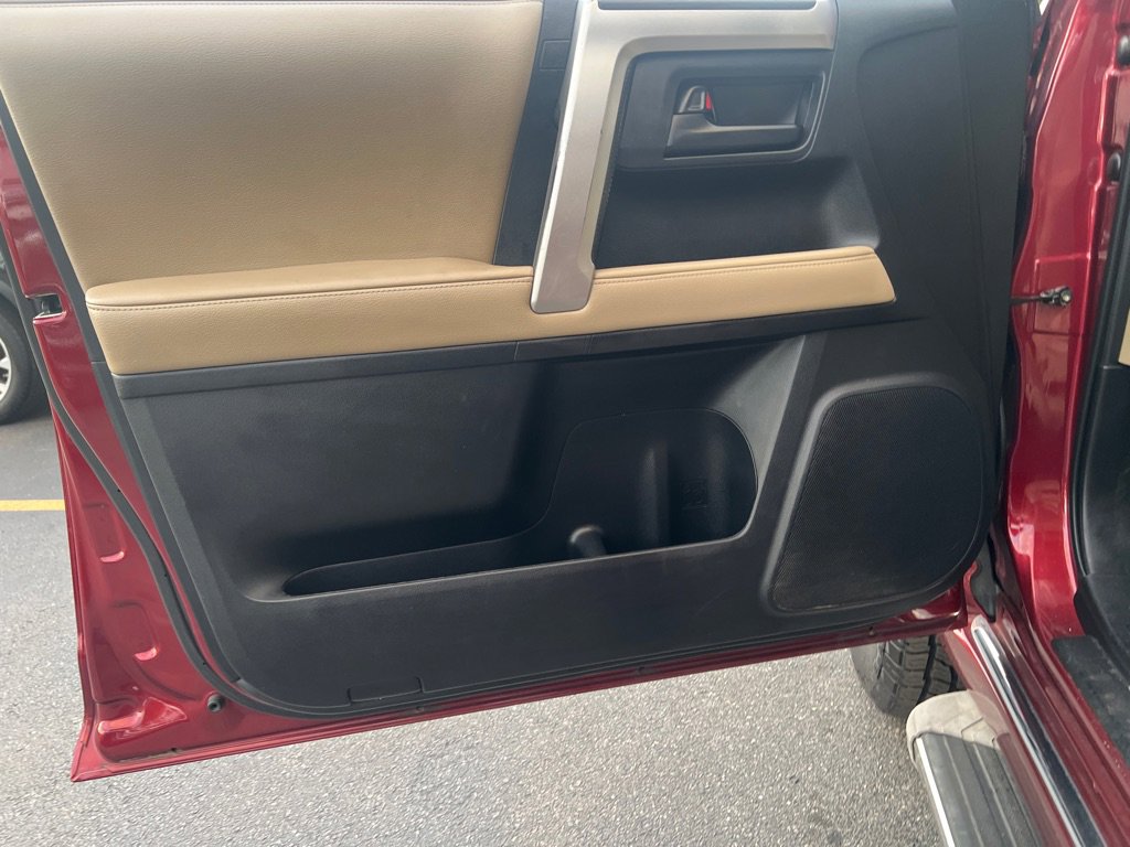 Used 2011 Toyota 4Runner SR5 image 9