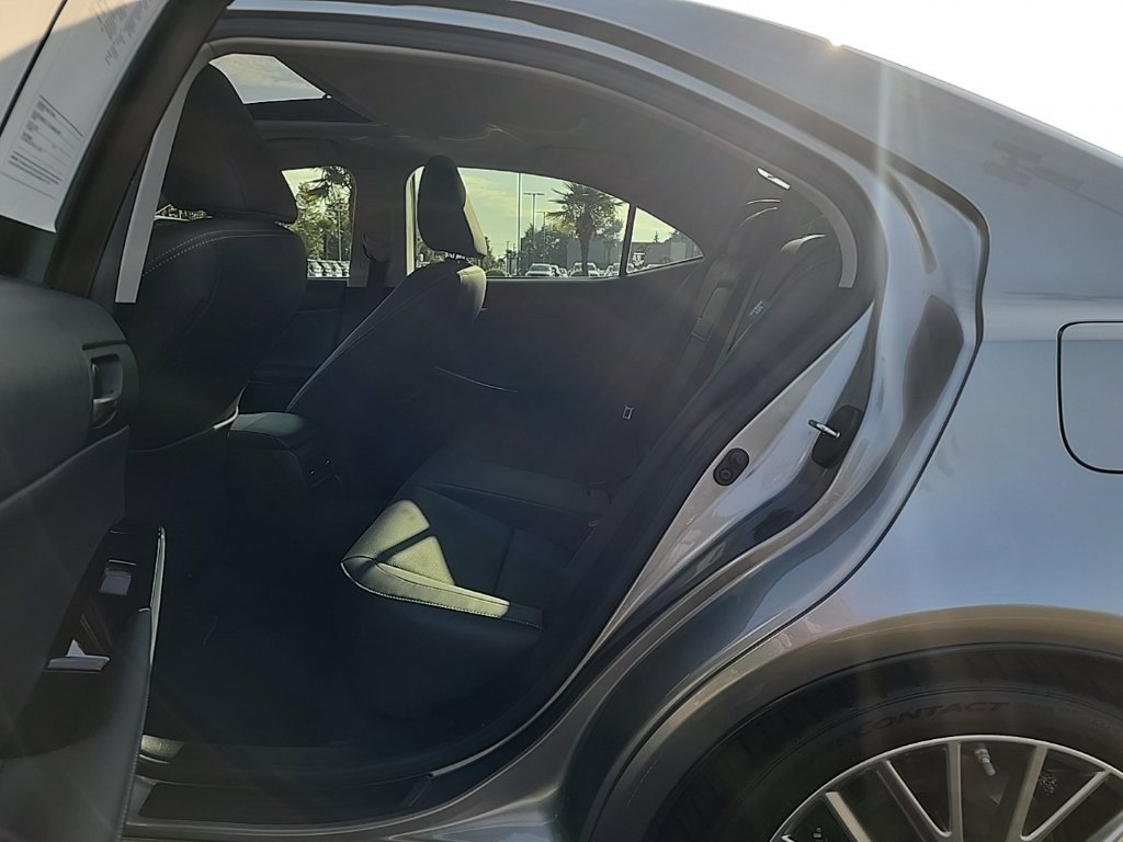 Used 2019 Lexus IS 300 AWD w/ Navigation Package image 14