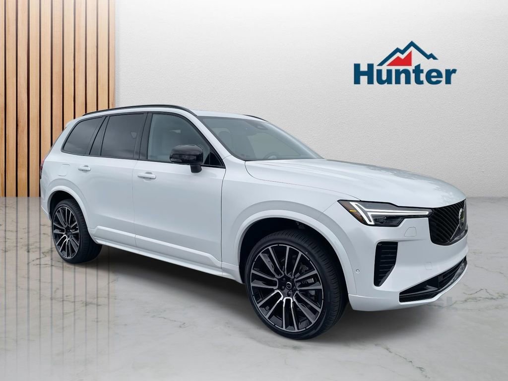 New 2026 Volvo XC90 B6 Ultra w/ Protection Package Premier