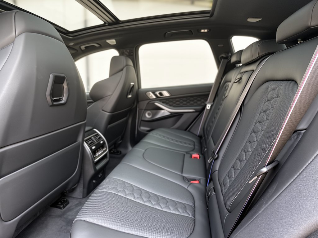 Used 2026 BMW X5 M Competition w/ Executive Package AWD/4WD image 22