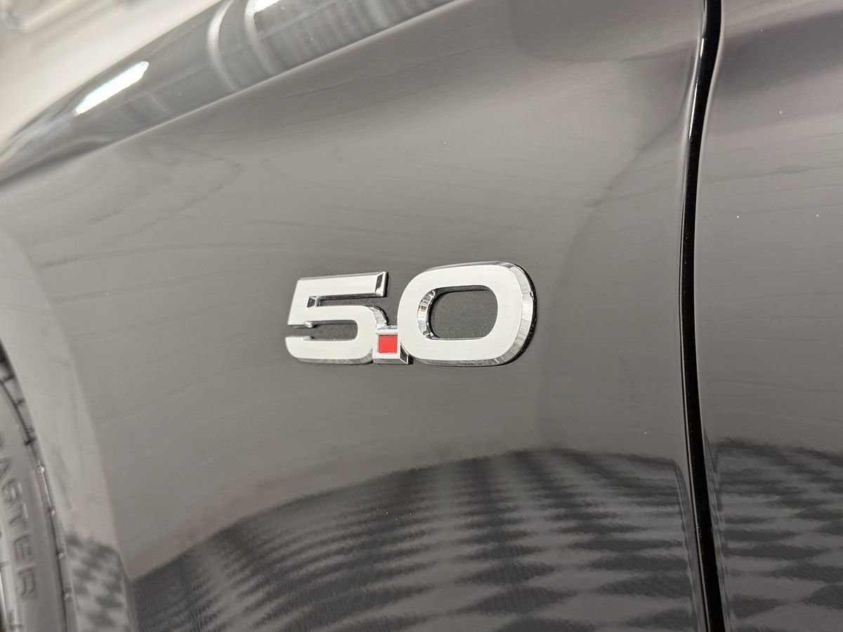 Used 2017 Ford Mustang GT image 9
