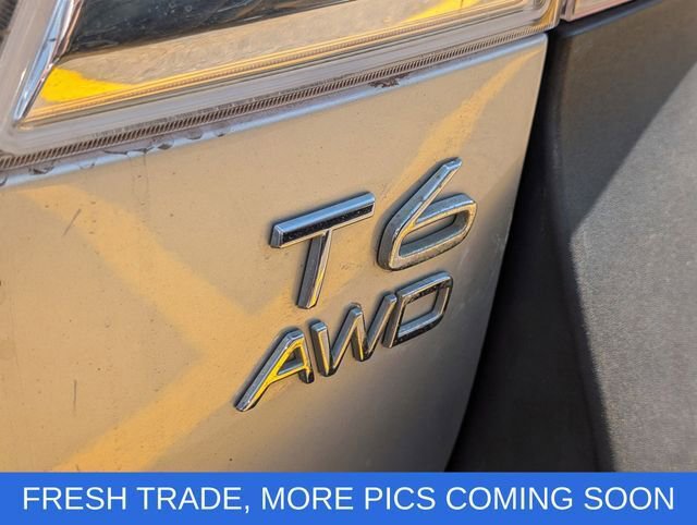 Used 2015 Volvo XC70 T6 w/ Proximity Package AWD/4WD image 11