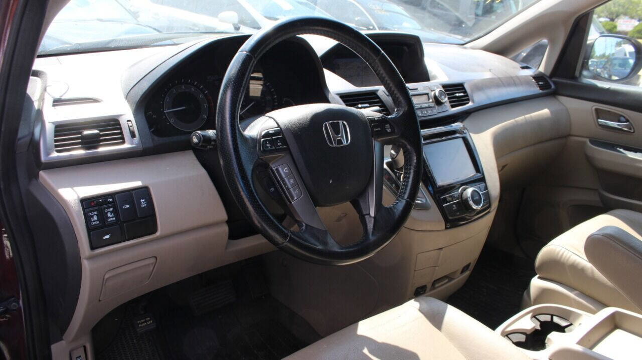 Used 2015 Honda Odyssey EX-L image 11