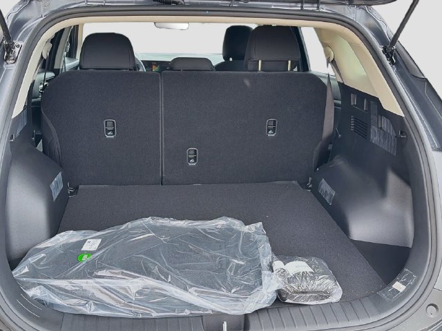 New 2027 Kia Sportage S FWD image 24