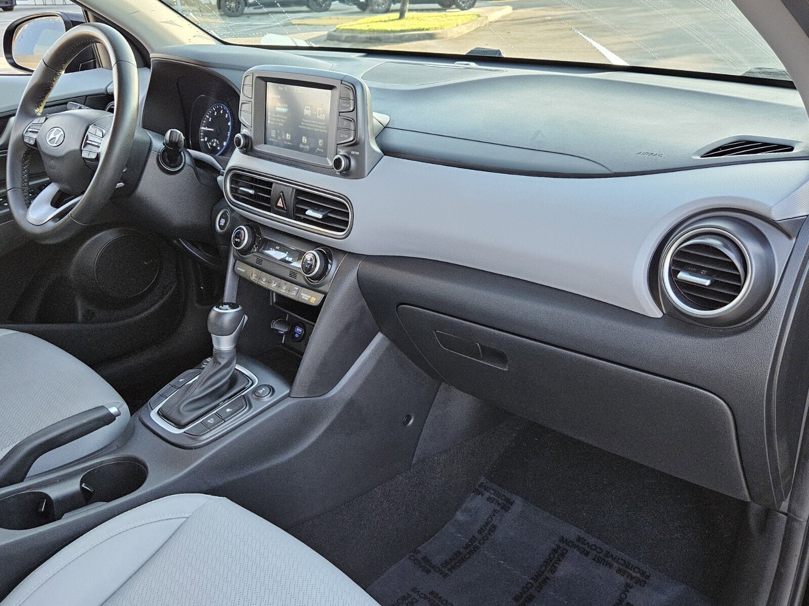 Used 2021 Hyundai Kona Limited w/ Cargo Package image 23