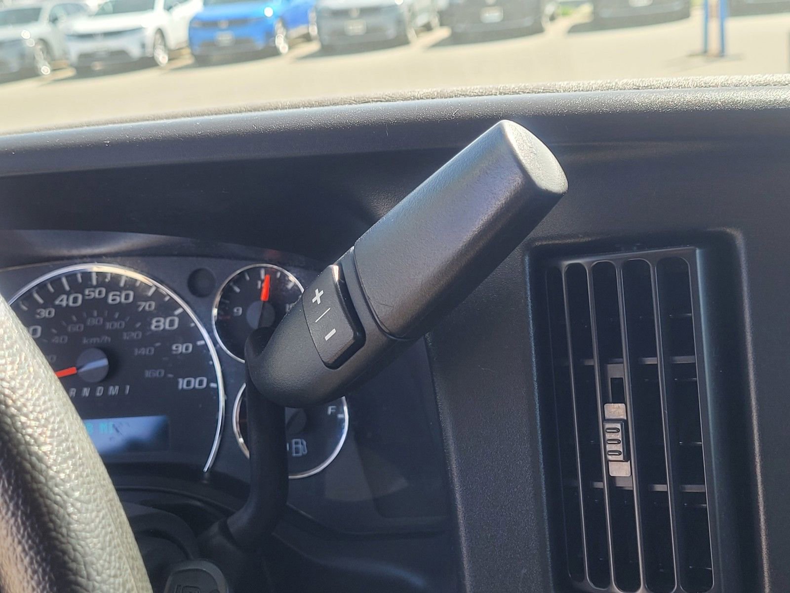 Used 2023 GMC Savana 2500 w/ Driver Convenience Package image 21