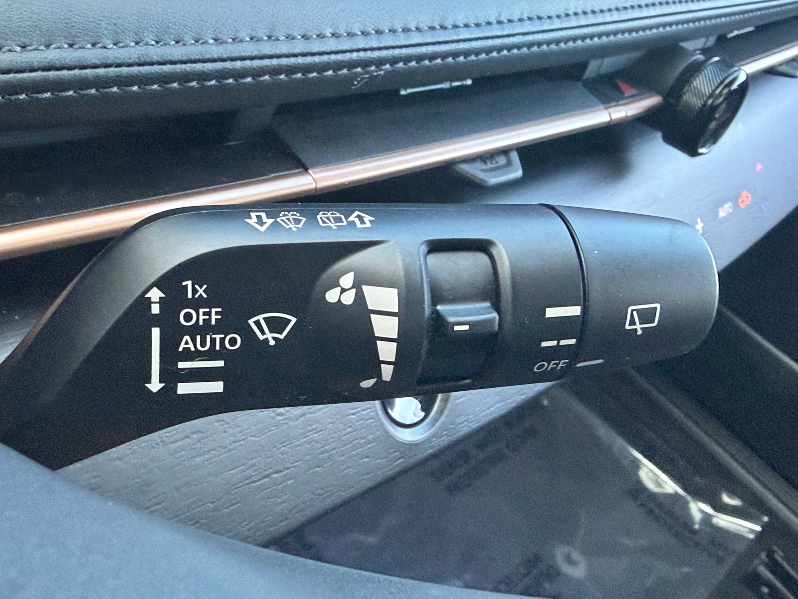 Certified 2024 Nissan Ariya FWD image 31