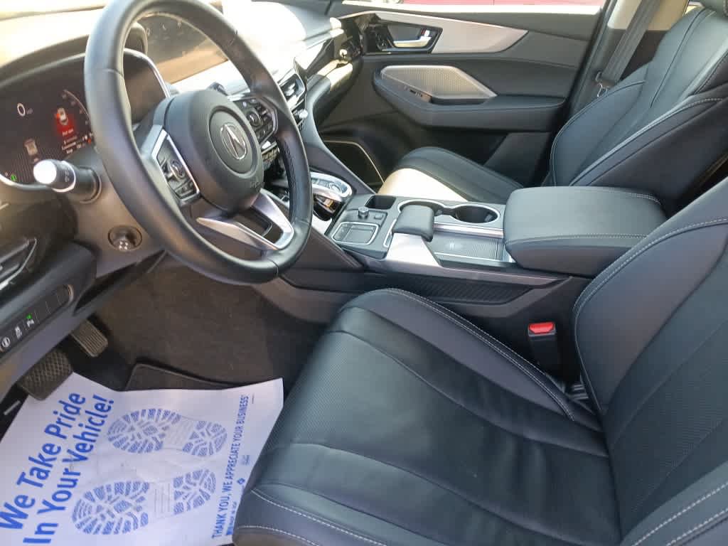 Used 2023 Acura MDX SH-AWD w/ Technology Package image 16