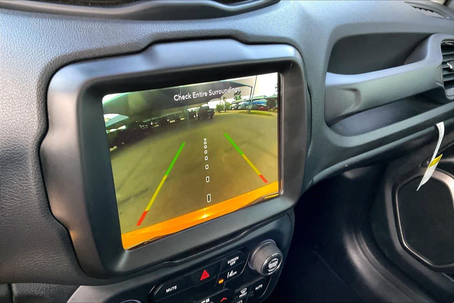Used 2023 Jeep Renegade Latitude AWD/4WD image 26