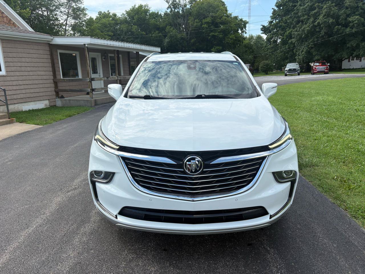 Used 2022 Buick Enclave Premium FWD image 7